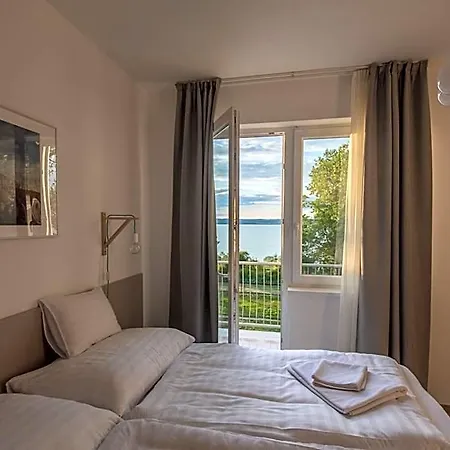 Magaspart Panzio 3* Balatonföldvár