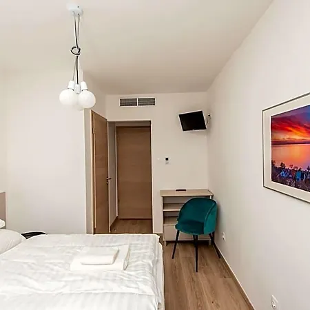 Magaspart Panzio 3* Balatonföldvár