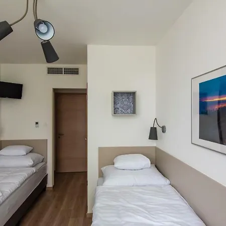 Magaspart Panzio Hotell 3*