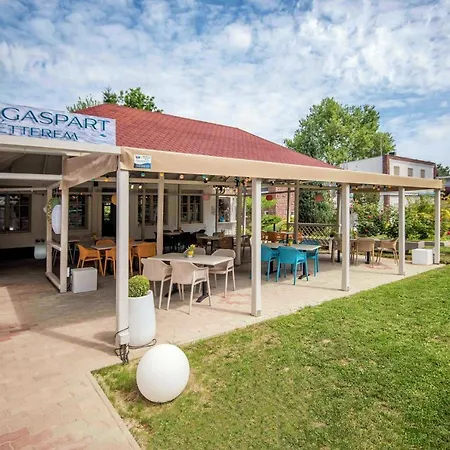 Ξενοδοχείο Magaspart Panzio 3*